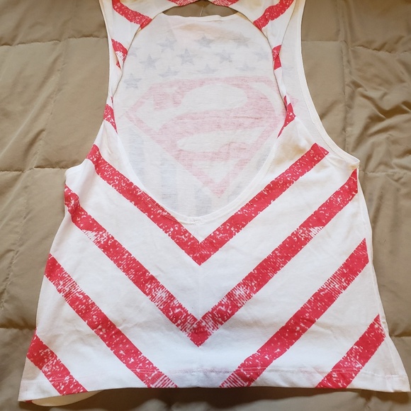 Superman Jr tank - Picture 2 of 5